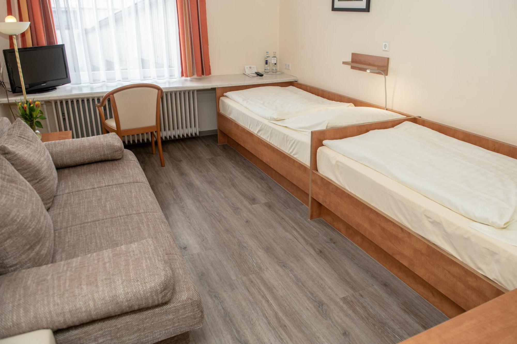 Daub Hotel 3*